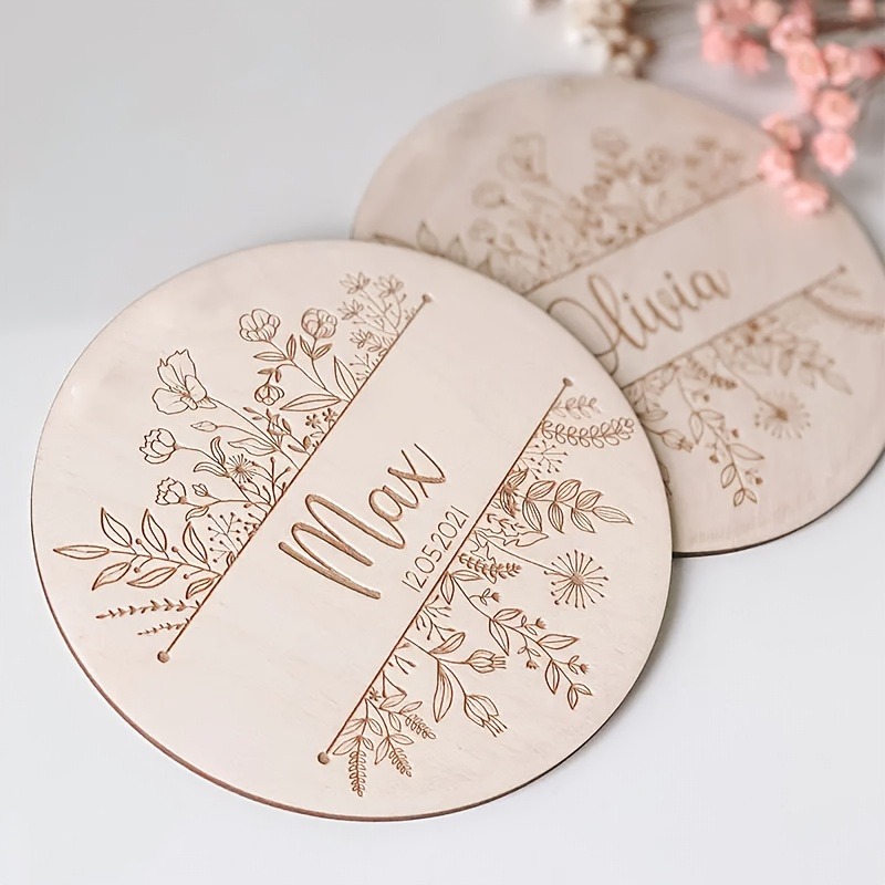 Placa con Nombre Grabado Flora - Interior Design Names reseña y precio